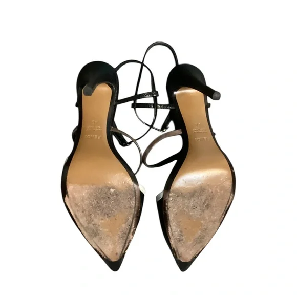 Fendi
Leather Slingback Pumps - Picture 6 of 6